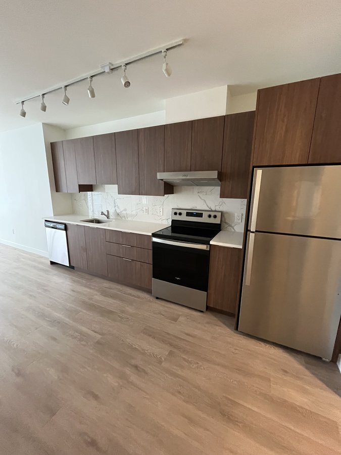 689 Whiting Way - Photo 2