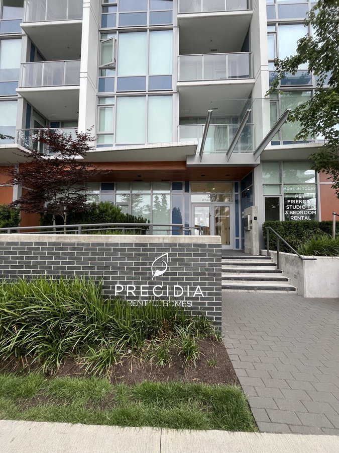 689 Whiting Way - Photo 1