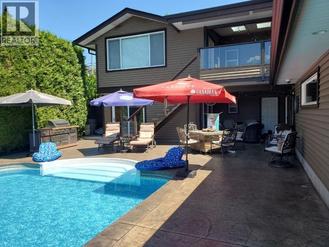 376 RICHARD STREET - Photo 8