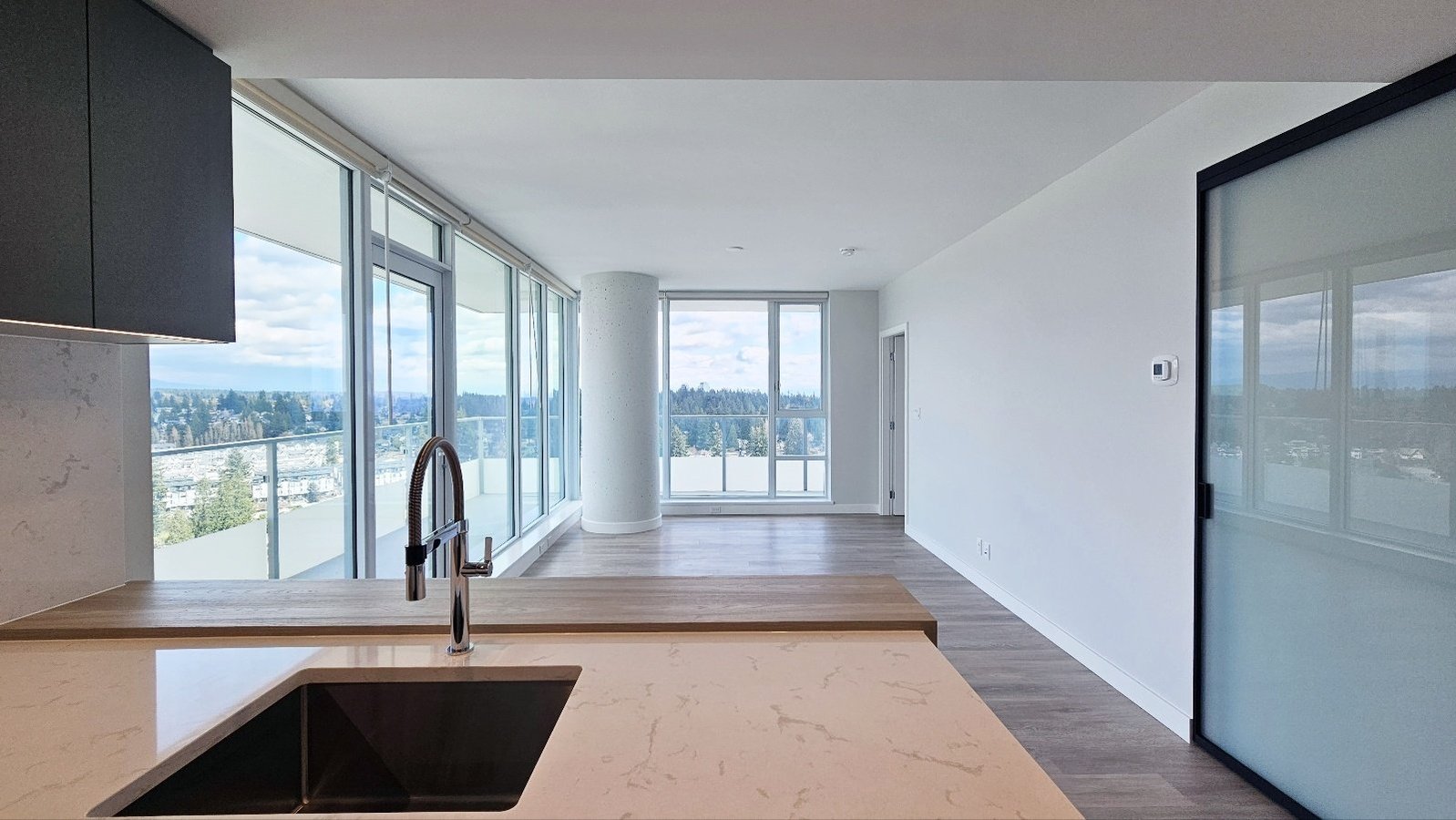 567 Emerson Street - Photo 7