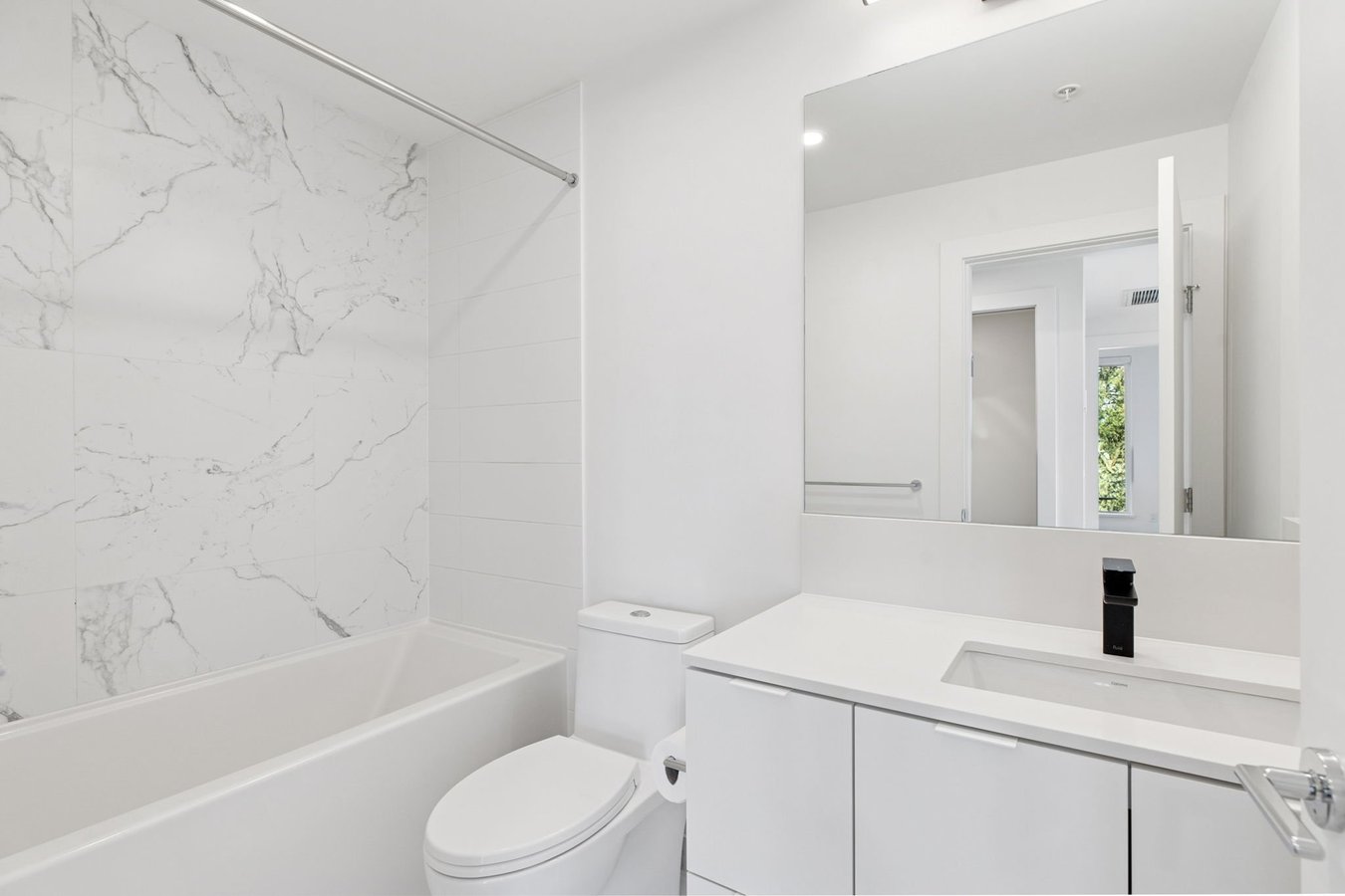 710 Dogwood Street - Photo 4