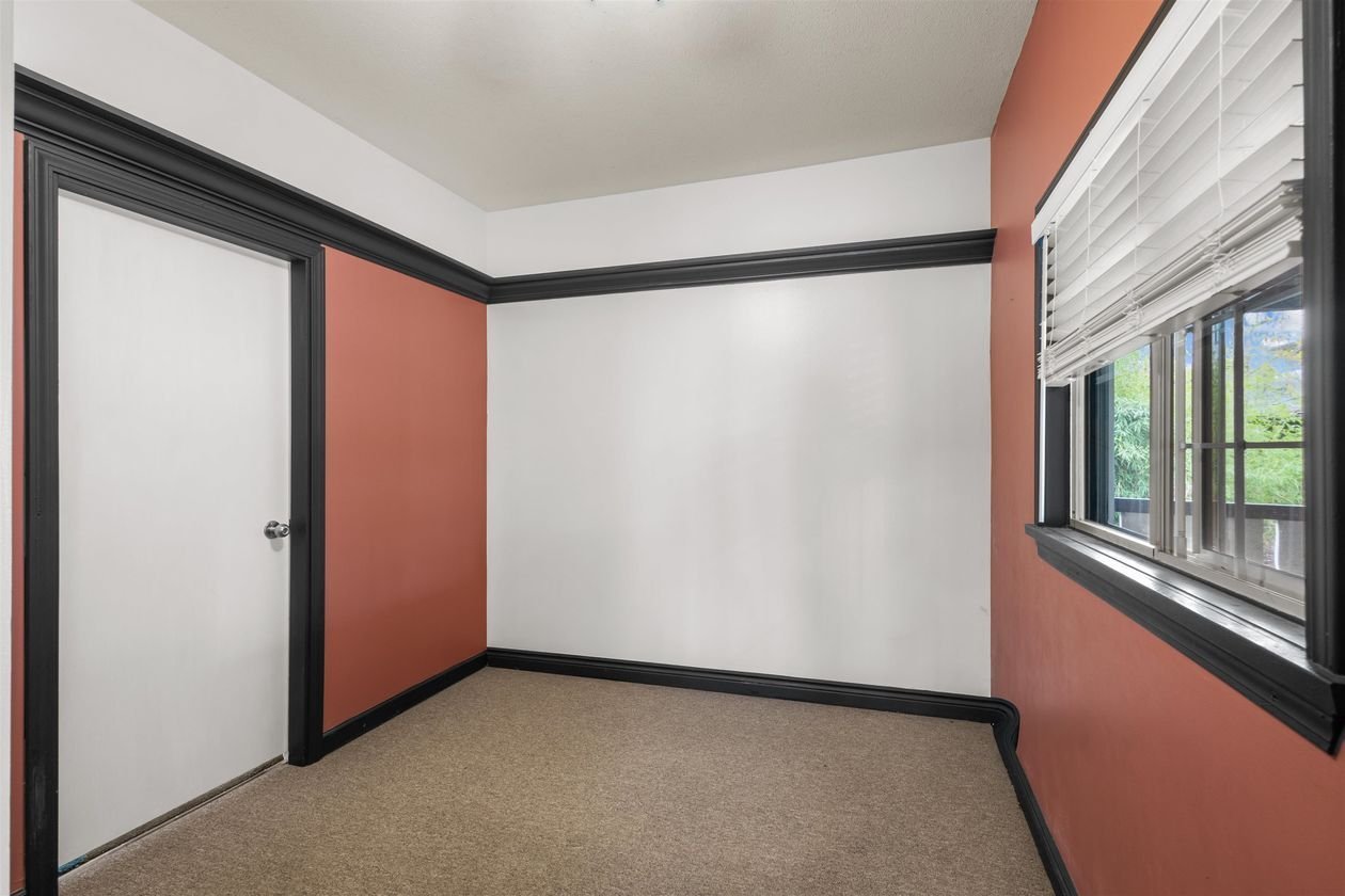 1111 Cartier Avenue - Photo 18