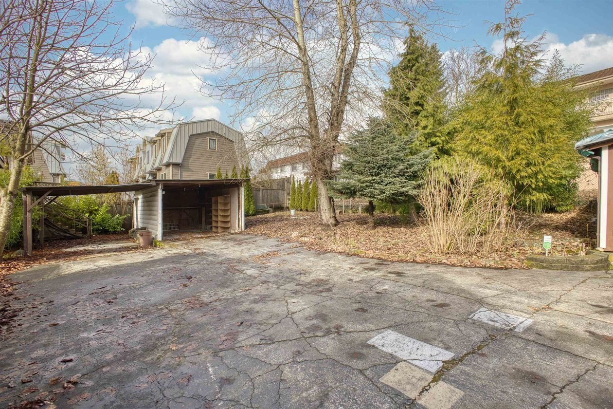 1111 Cartier Avenue - Photo 7