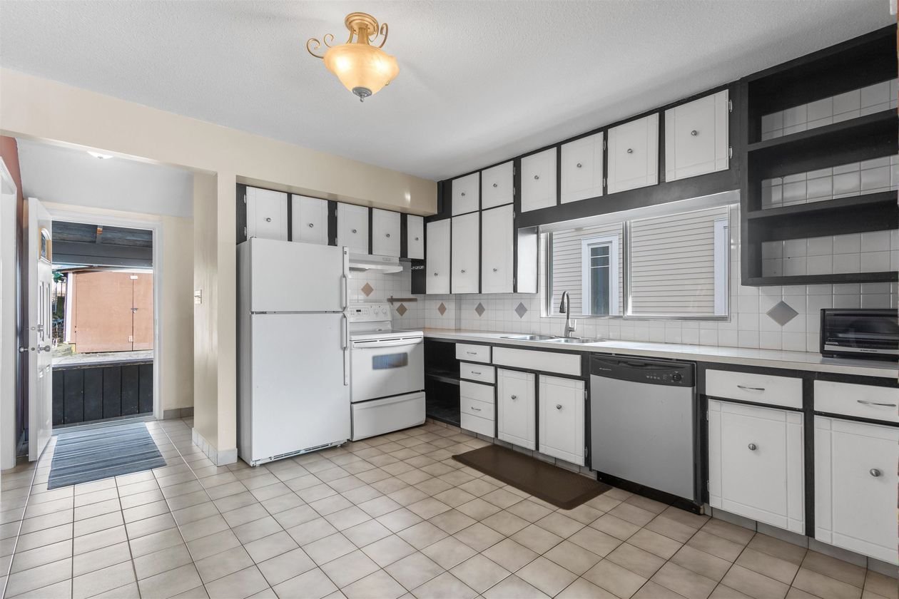 1111 Cartier Avenue - Photo 15