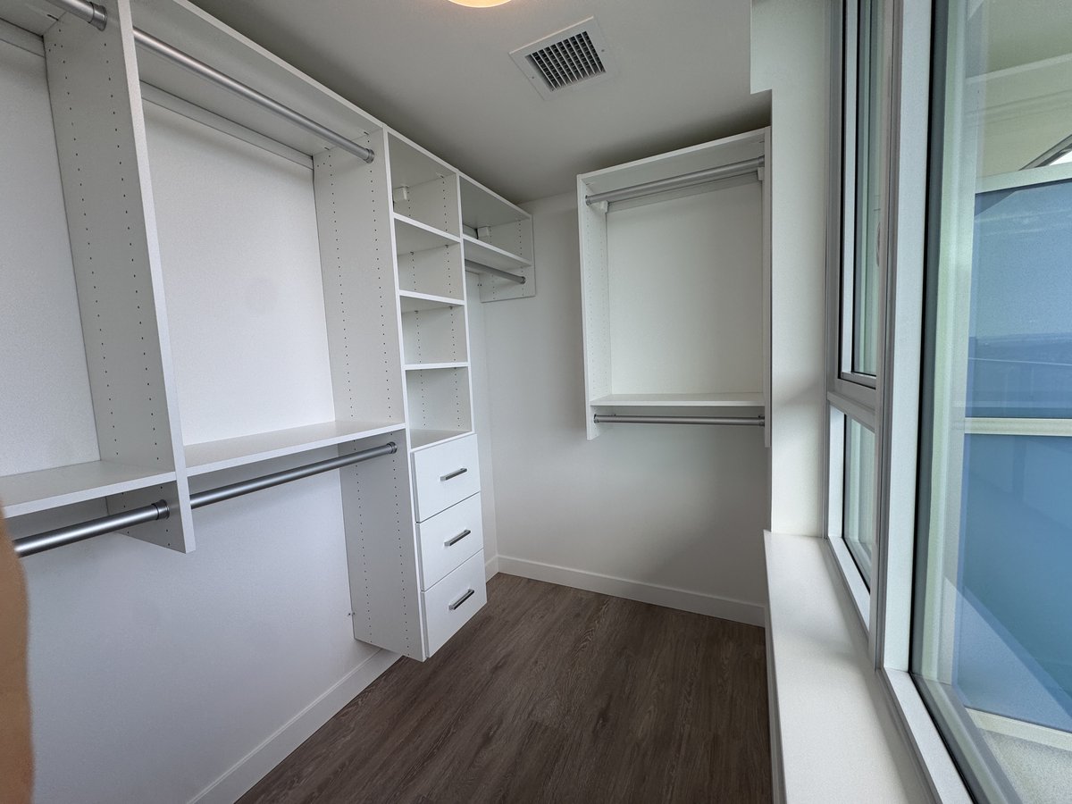567 Emerson Street - Photo 16