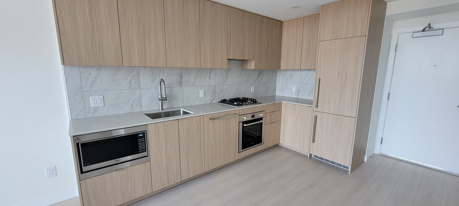 626 Claremont Street - Photo 4