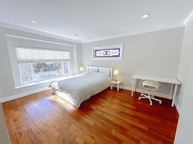 Edgar Avenue - Photo 7
