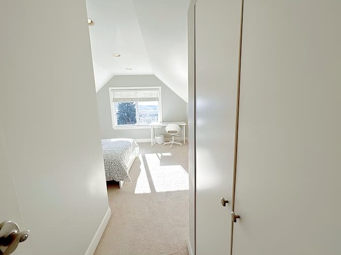 Edgar Avenue - Photo 2
