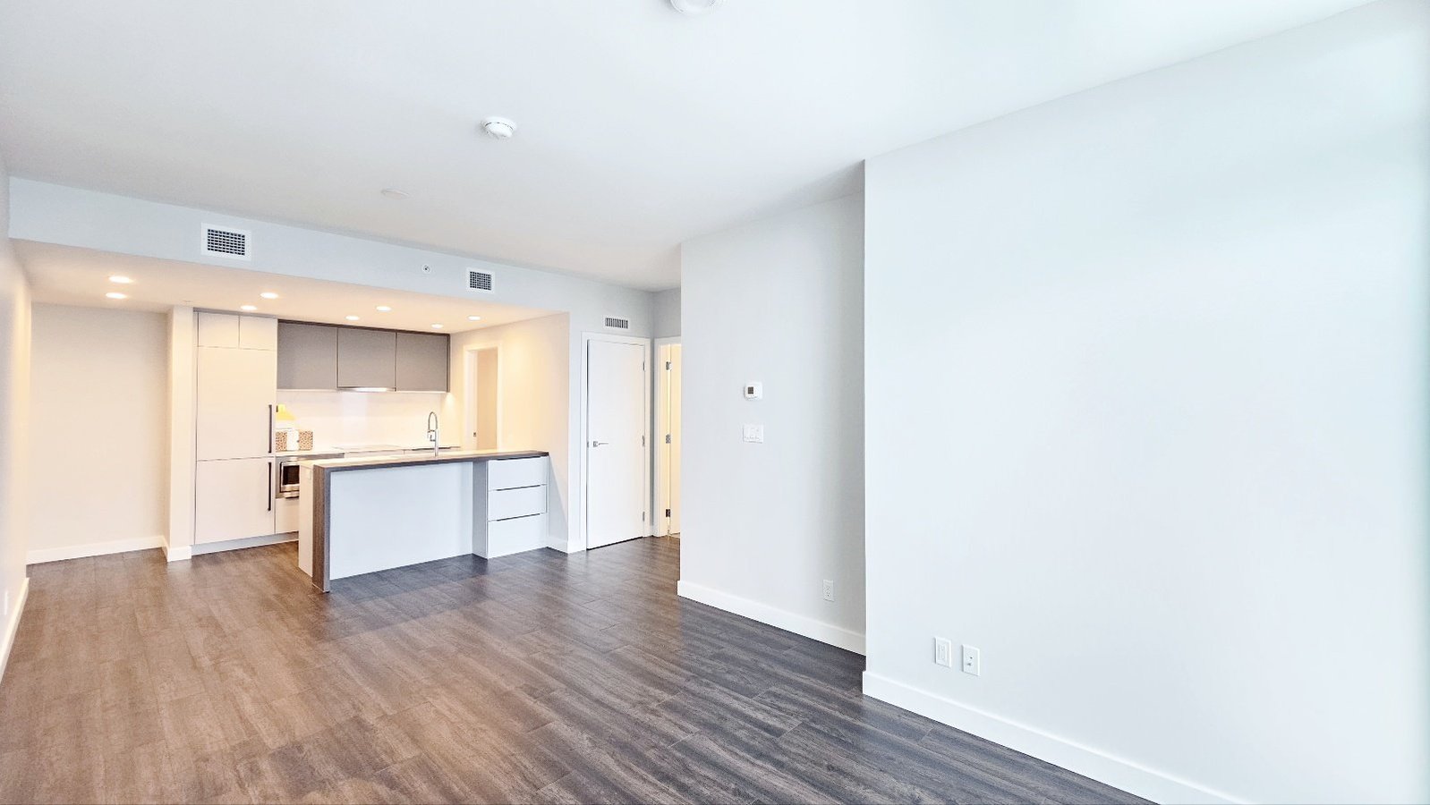567 Emerson Street - Photo 5