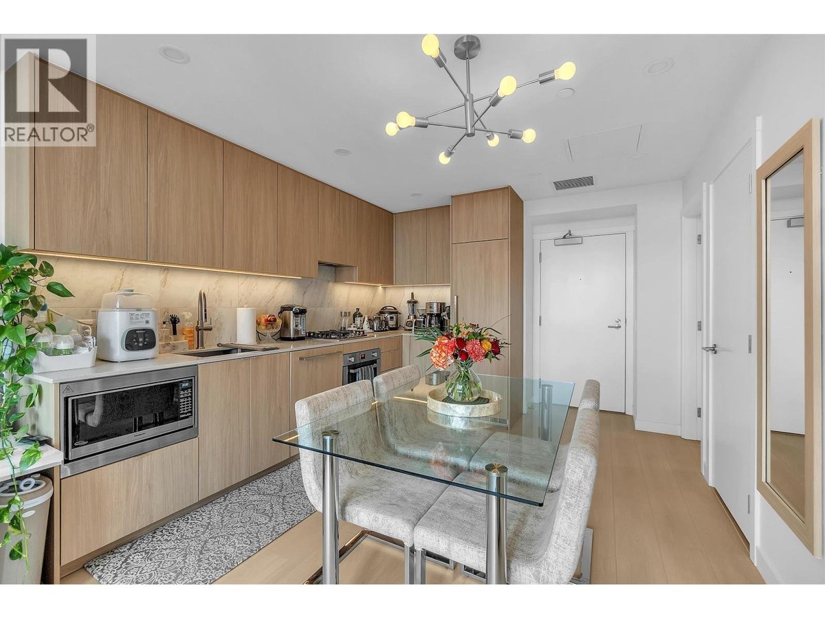 2503 626 CLAREMONT STREET - Photo 6