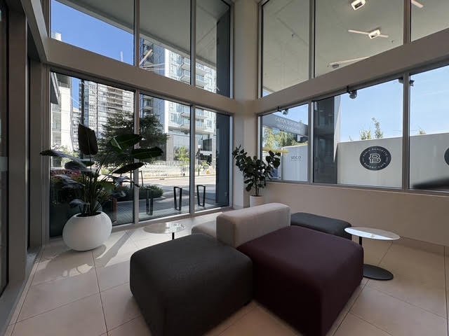 308 Alderson Avenue - Photo 4