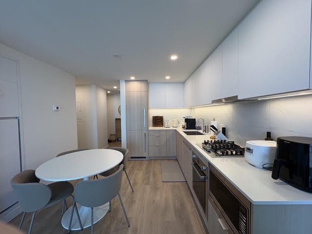 308 Alderson Avenue - Photo 6