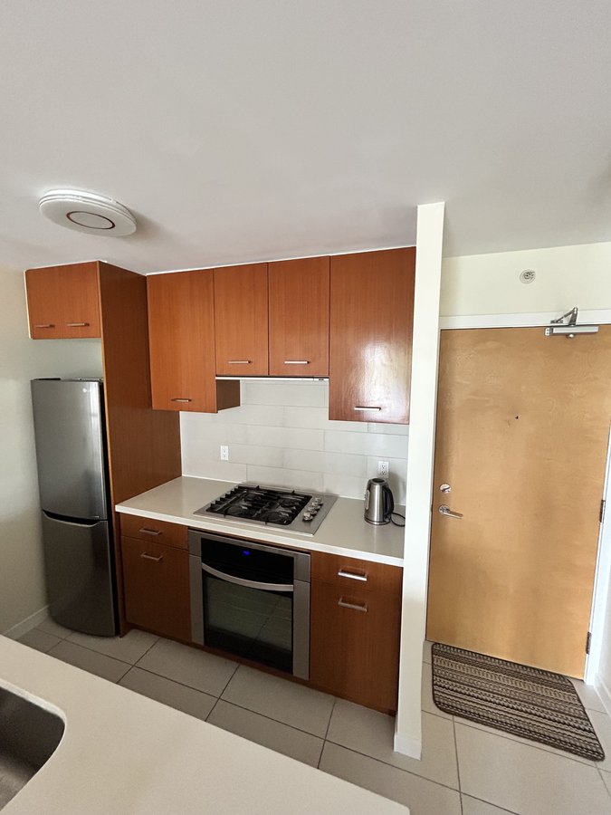 1185 The High Street - Photo 4