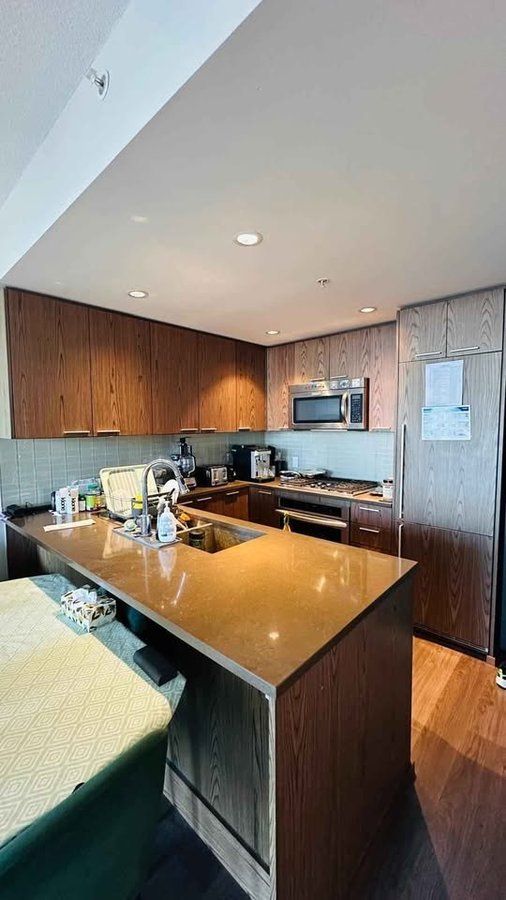 2975 Atlantic Avenue - Photo 2