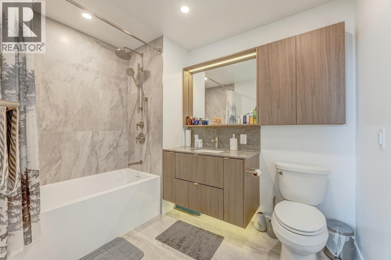 626 Claremont Street - Photo 8