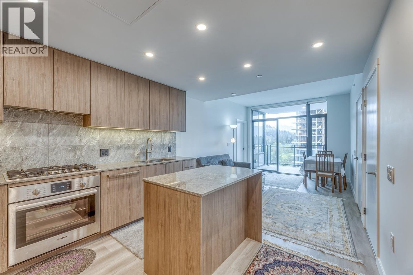 626 Claremont Street - Photo 3