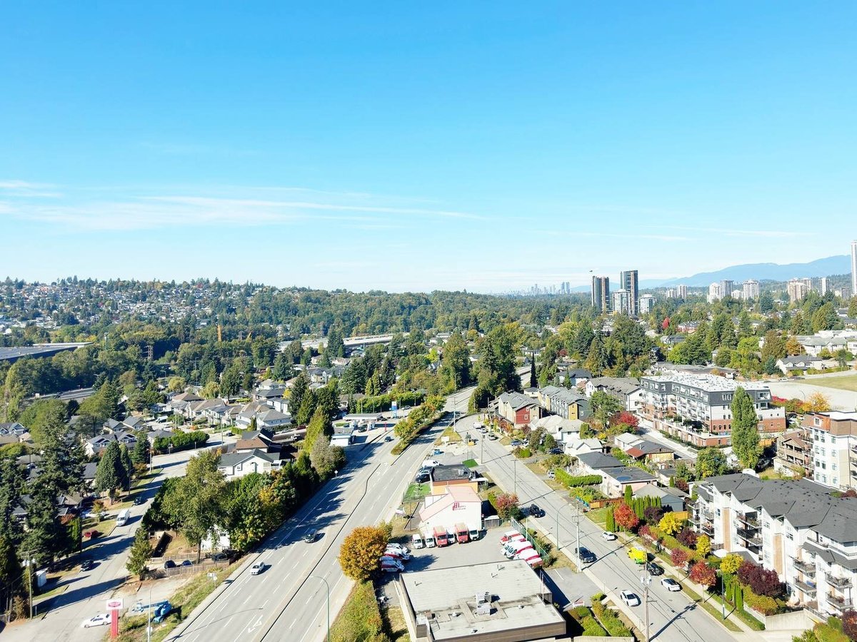 901 Lougheed Highway - Photo 8