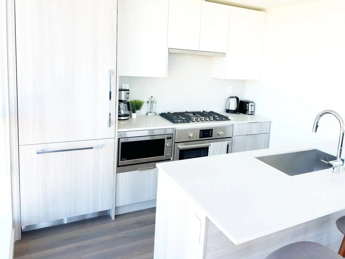 901 Lougheed Highway - Photo 12
