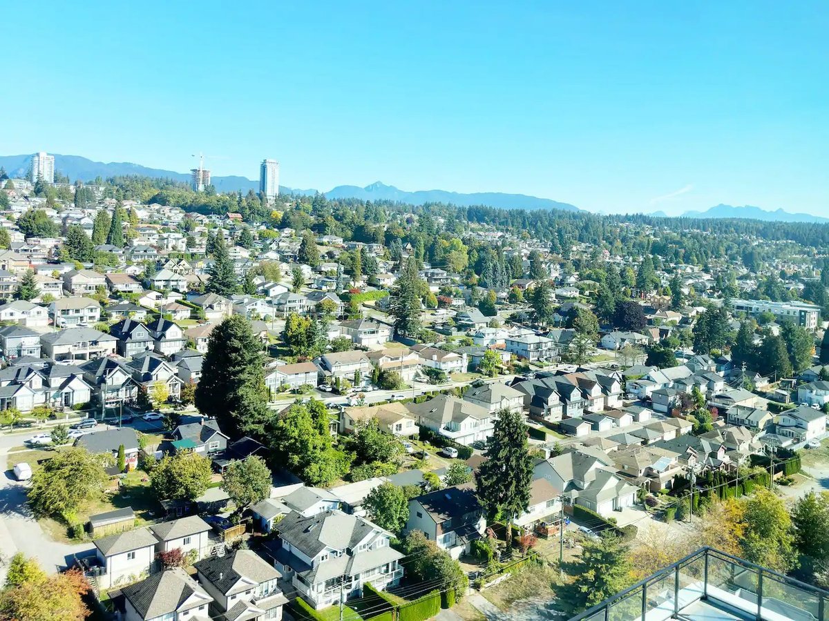 901 Lougheed Highway - Photo 11