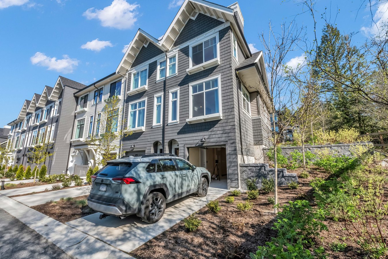 Coquitlam BC Apartments and Houses for Rent