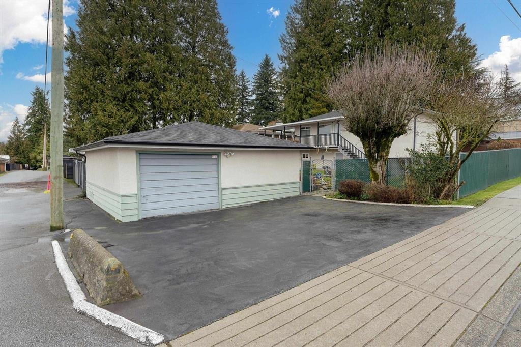 702 Blue Mountain Street - Photo 19