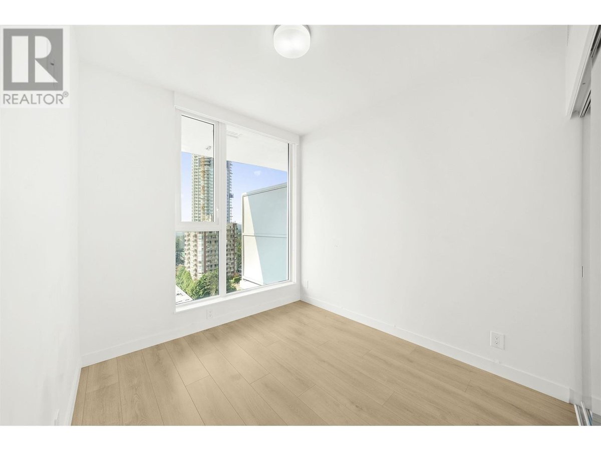 567 Clarke Road - Photo 8