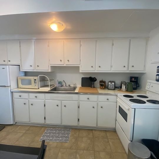 2595 Park Row East - Photo 2