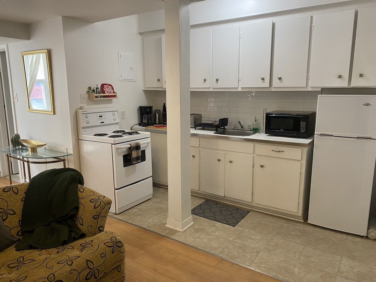 2595 Park Row East - Photo 2