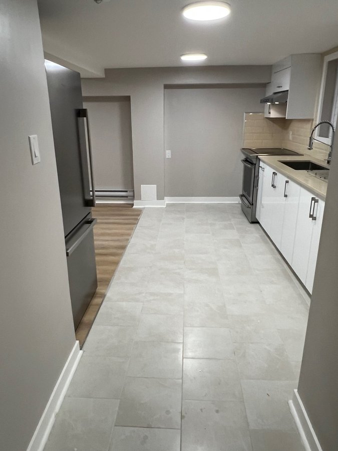 1452 Laurin Crescent - Photo 4