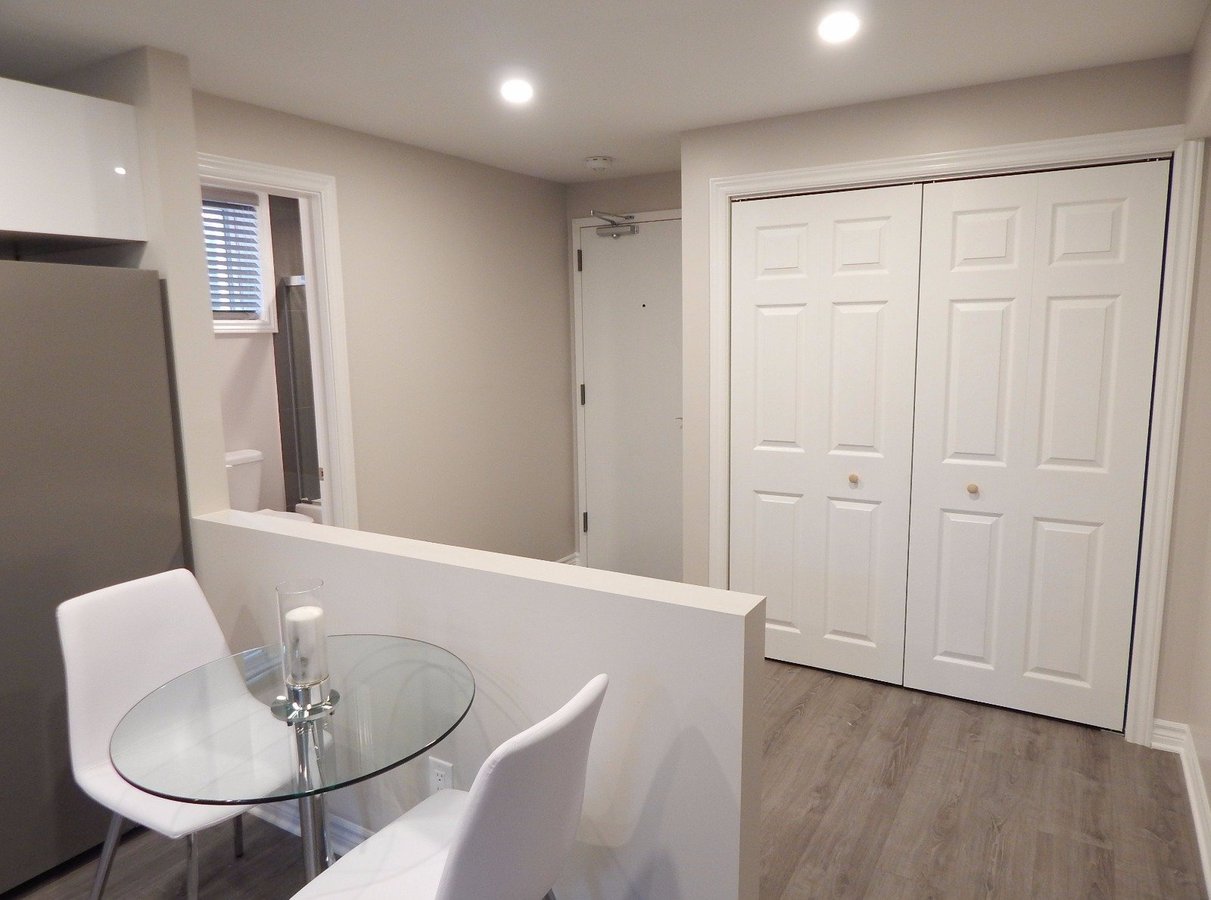 128 Mandalay Street - Photo 2