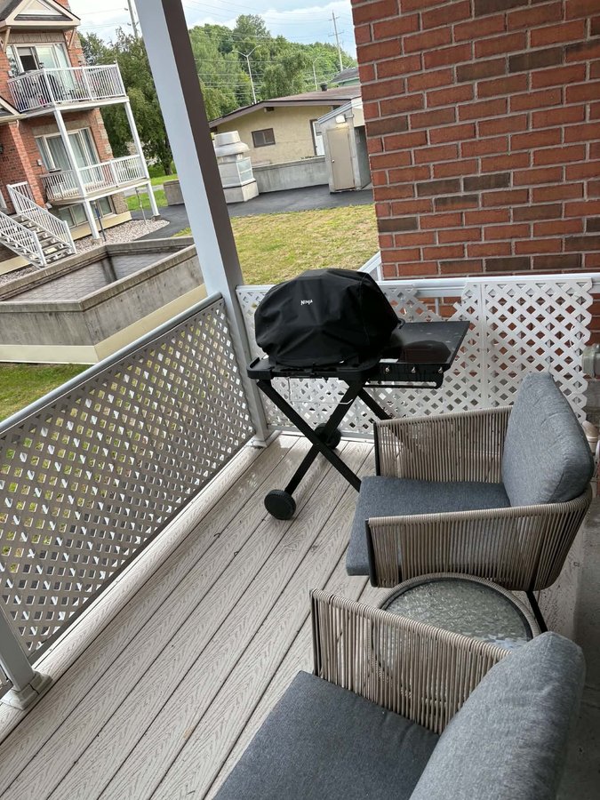 3275 Saint Joseph Boulevard - Photo 5