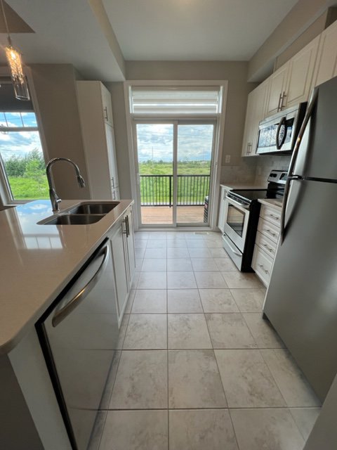 637 Trigoria Crescent - Photo 7