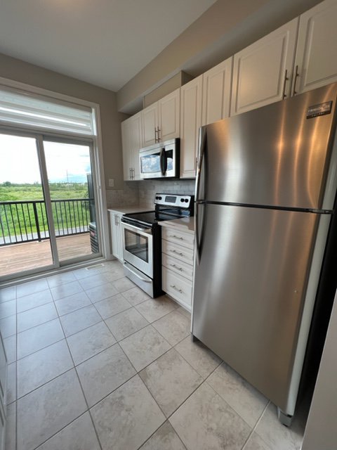 637 Trigoria Crescent - Photo 9