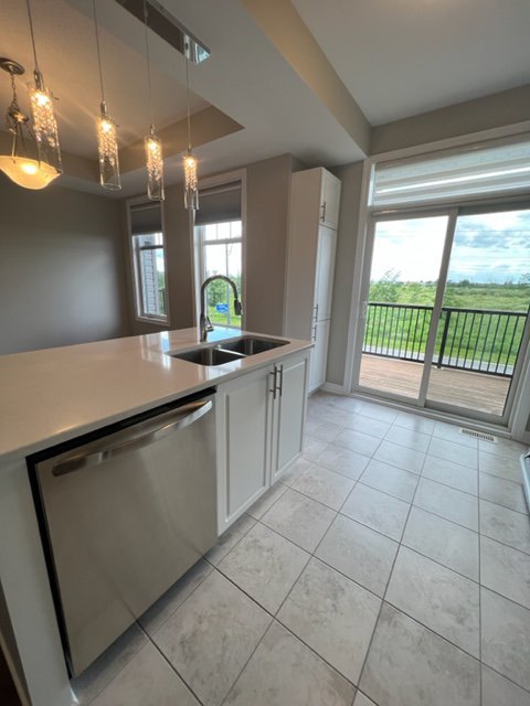 637 Trigoria Crescent - Photo 10
