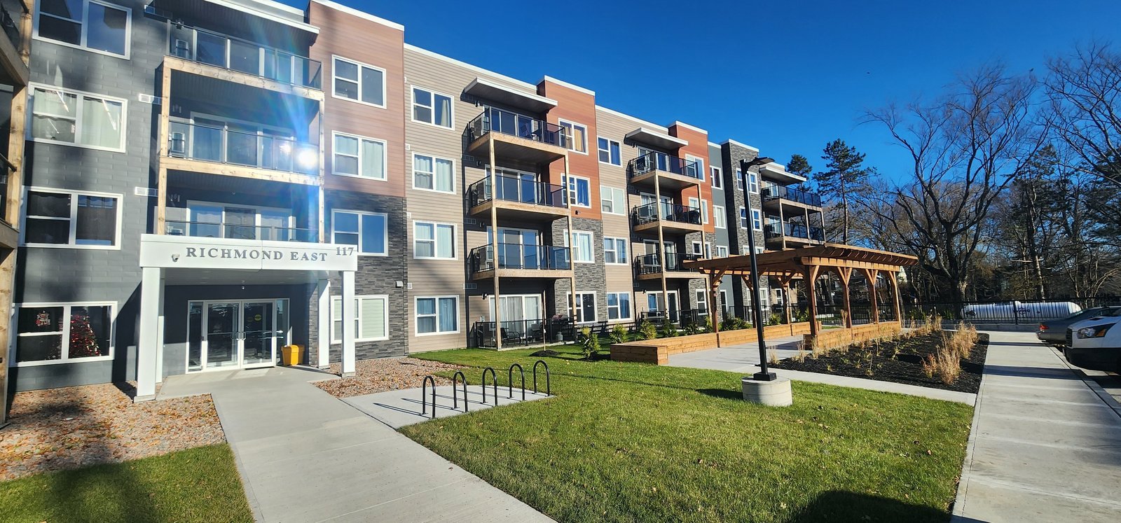 117 Richmond Street - Photo 1