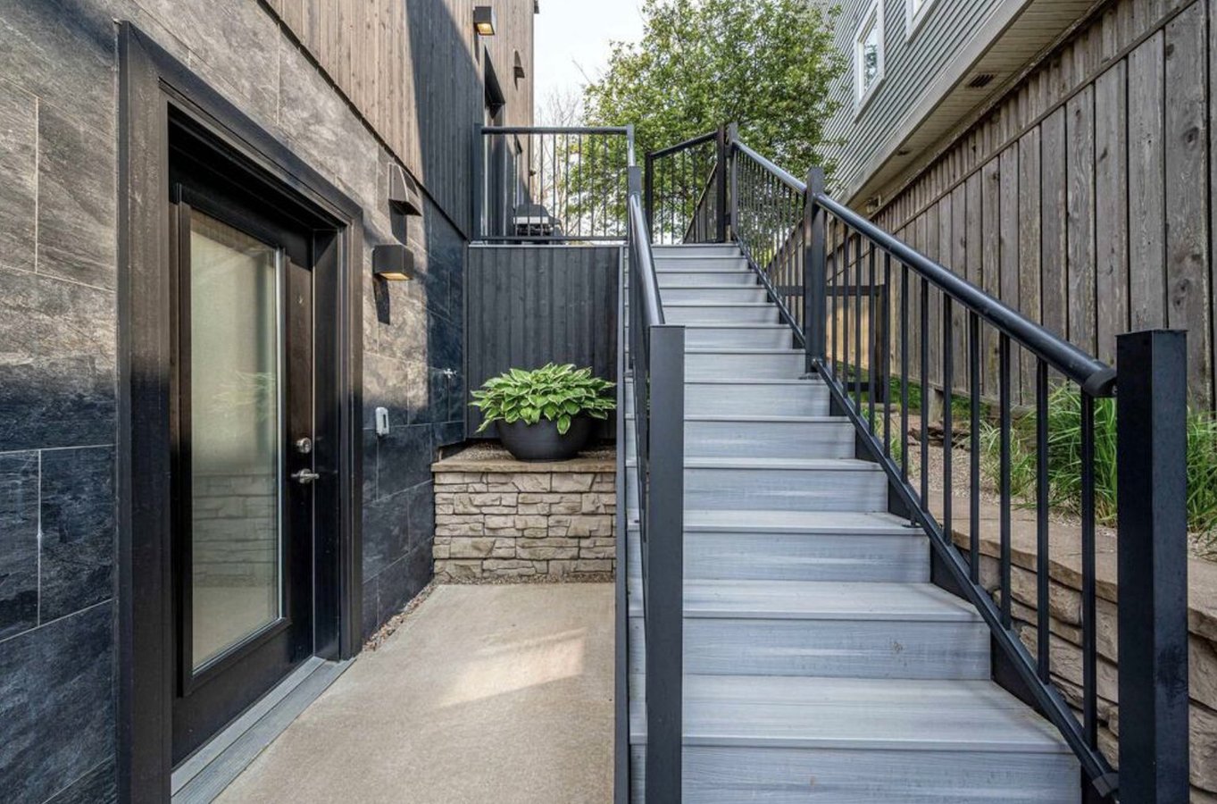 90 Shore Road - Photo 1