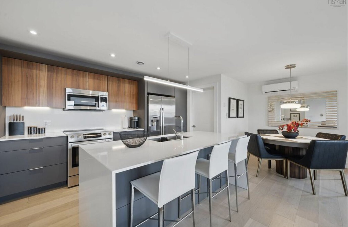 90 Shore Road - Photo 4