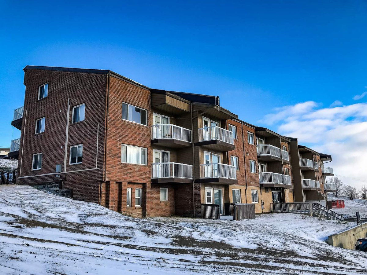 Rentals Ca 603 100a Avenue Dawson Creek Bc For Rent