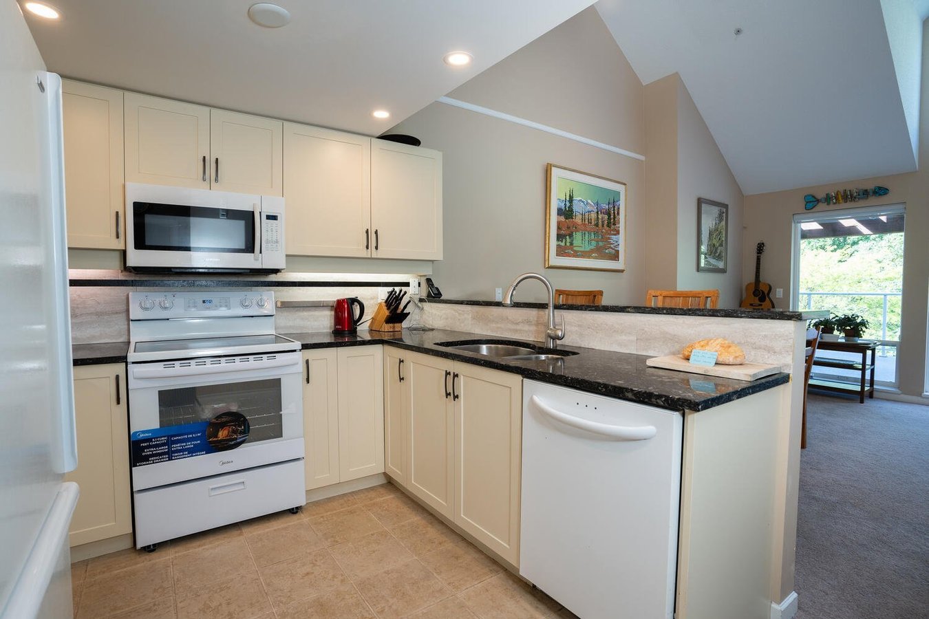 1120 Tsatsu Shores Drive - Photo 5