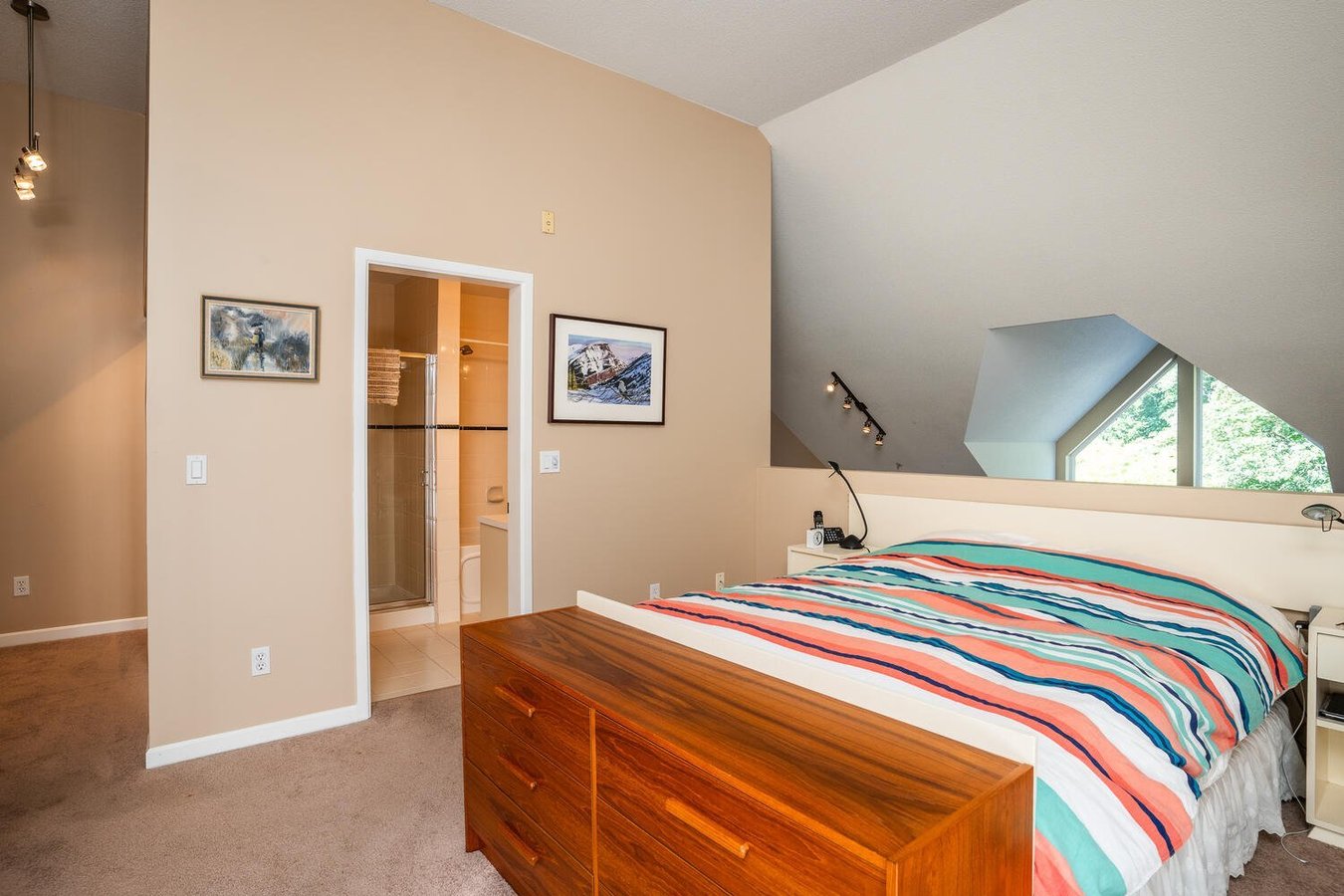 1120 Tsatsu Shores Drive - Photo 8