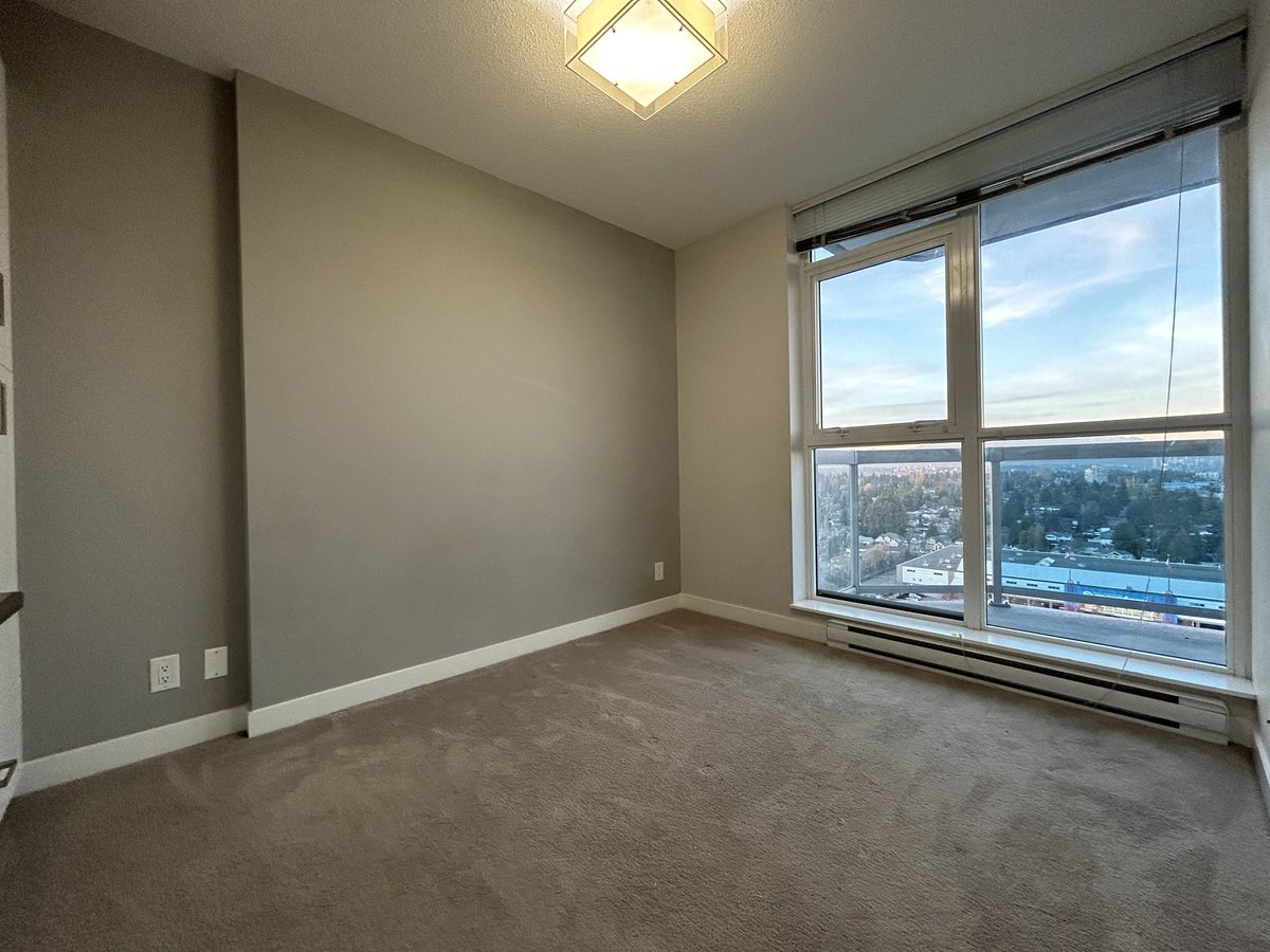 11967 80 Avenue - Photo 12