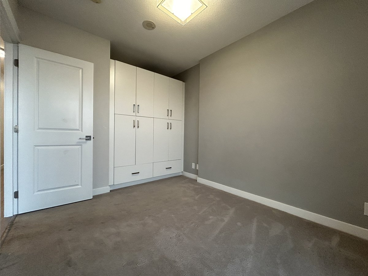11967 80 Avenue - Photo 13