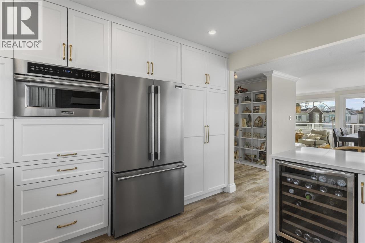 10 3459 RIVER ROAD - Photo 22