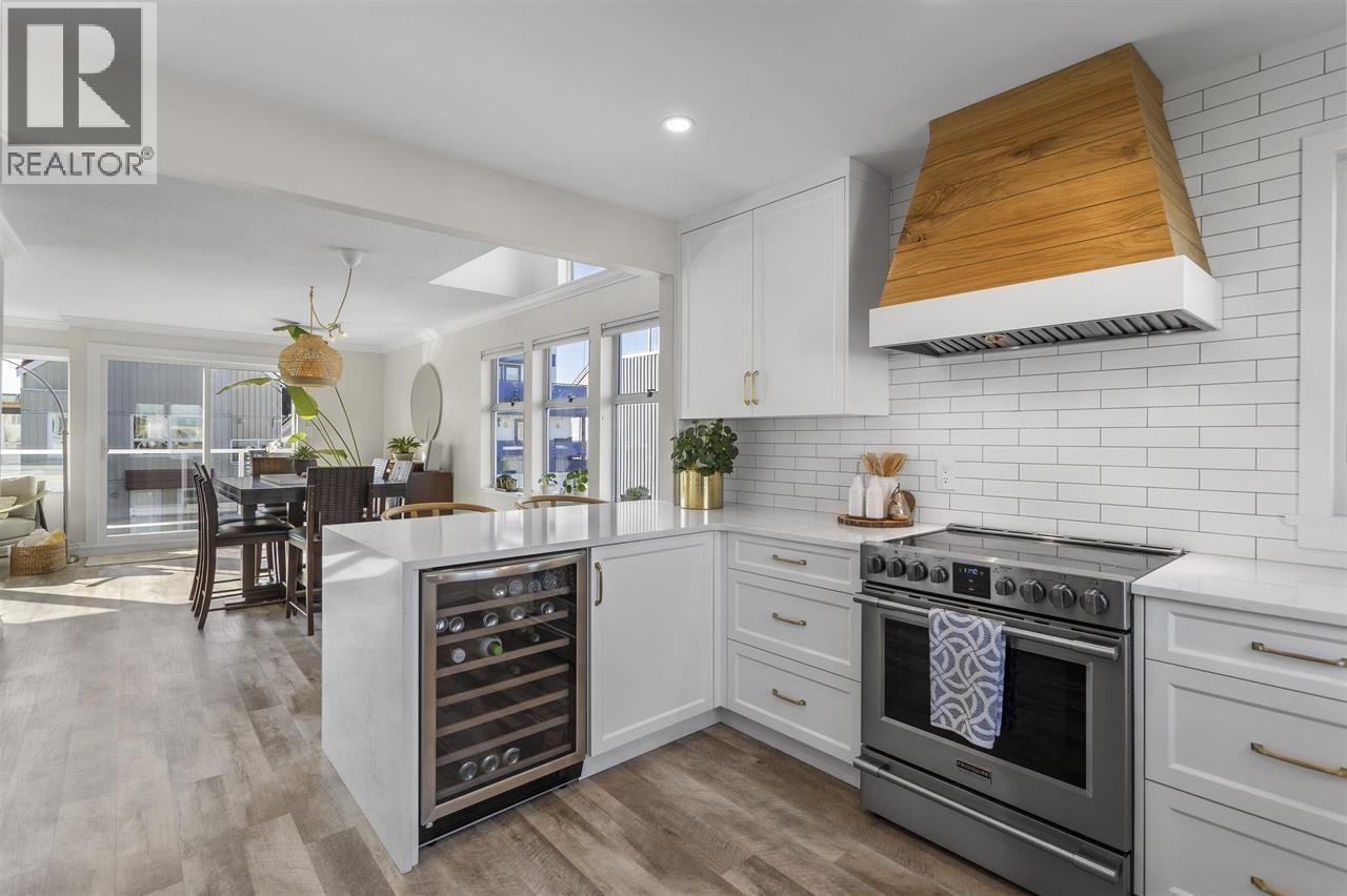 10 3459 RIVER ROAD - Photo 25