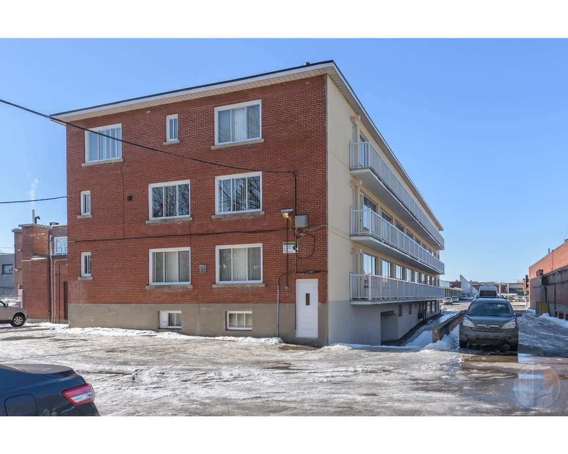 Plaza Dorval - Photo 19