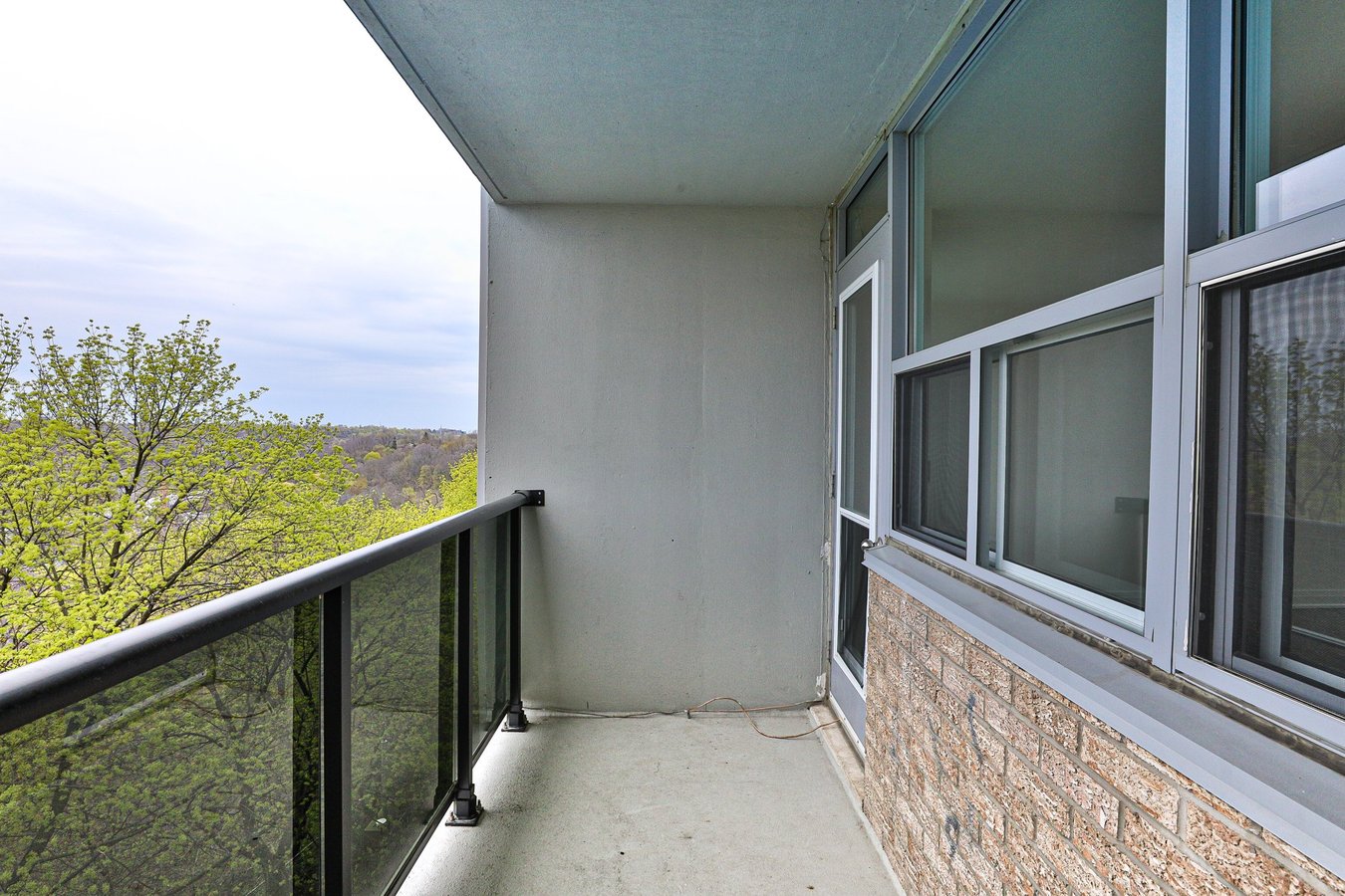 1000 Broadview Avenue - Photo 16