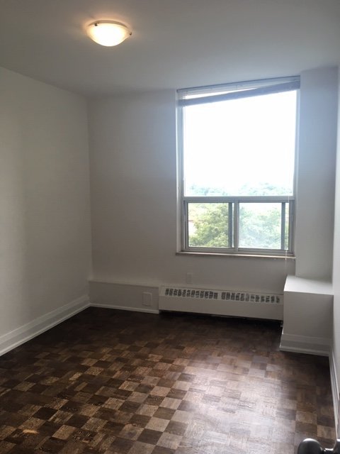 1000 Broadview Avenue - Photo 7