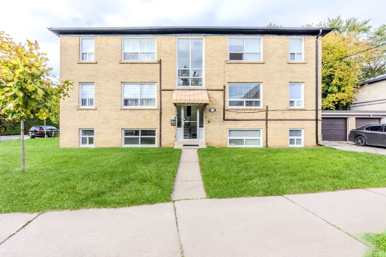 1 Hassard Avenue - Photo 1
