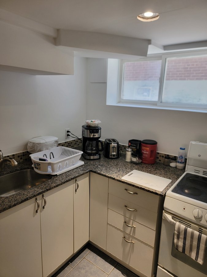 258 Westview Boulevard - Photo 6