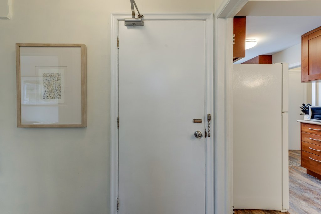 225 Woodville Avenue - Photo 35